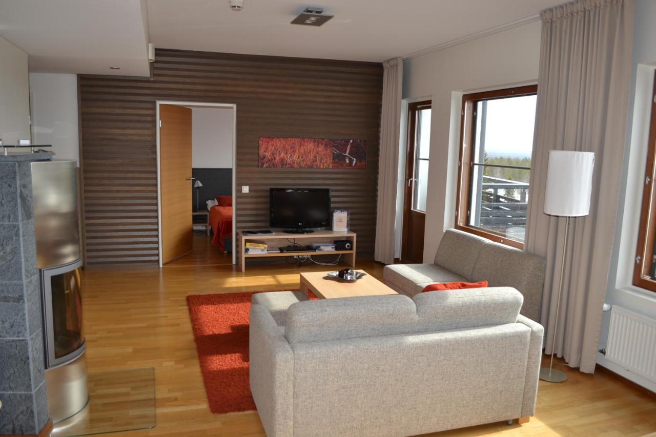 Yllaes Chalets A9206 Talvikaudelle 25-26 Hinta Sisaeltaeae 2Kpl Hissilippuja! Ylläsjärvi 外观 照片
